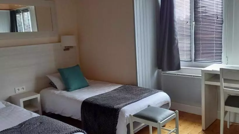 בית מלון כפרי Le Relais De Launay