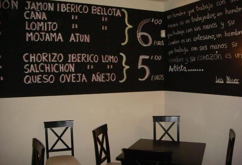 호텔 León Tierra De Vinos