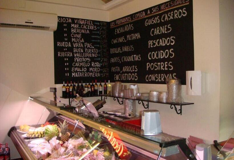 호텔 León Tierra De Vinos