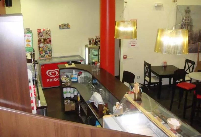 ホテル León Tierra De Vinos