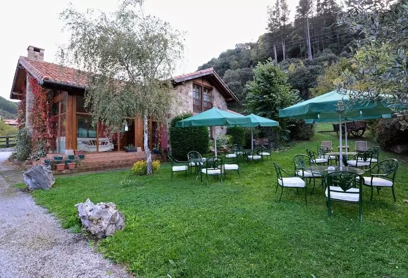 田舎風ホテル Posada La Casa De Frama