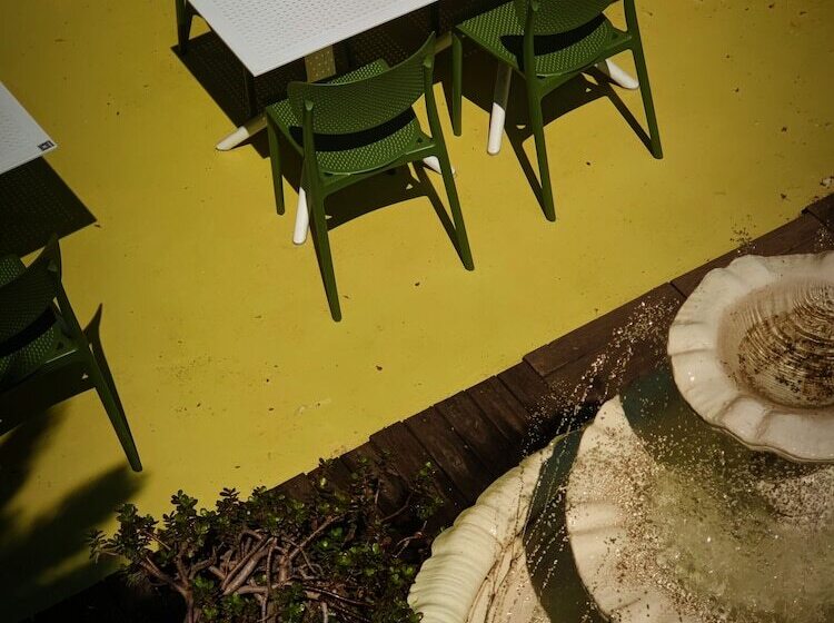 فندق Sud Hôtel Restaurant