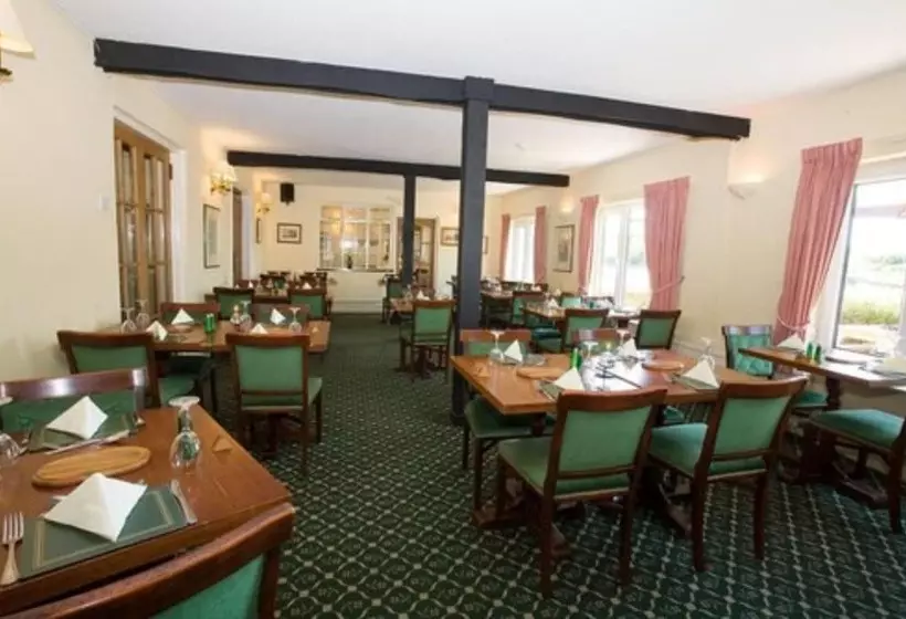 Отель Wayford Bridge Inn