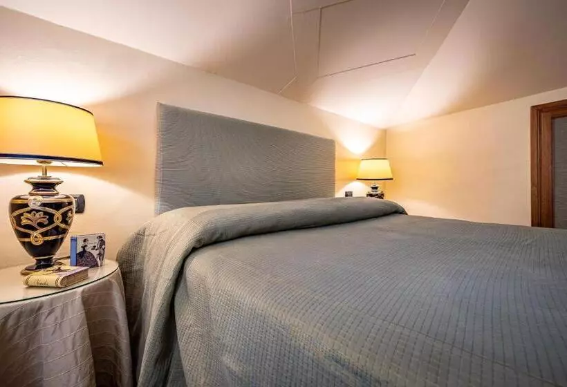 Palazzo Gamba Apartments Al Duomo