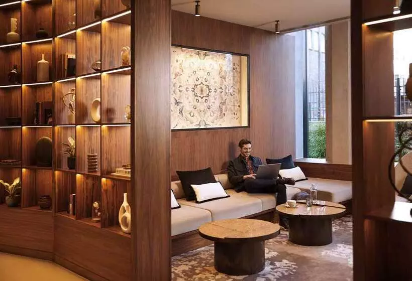 ホテル Canopy By Hilton London City