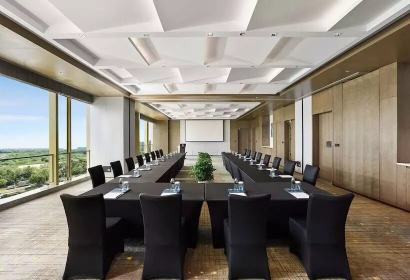 ホテル Doubletree By Hilton Qidong, China