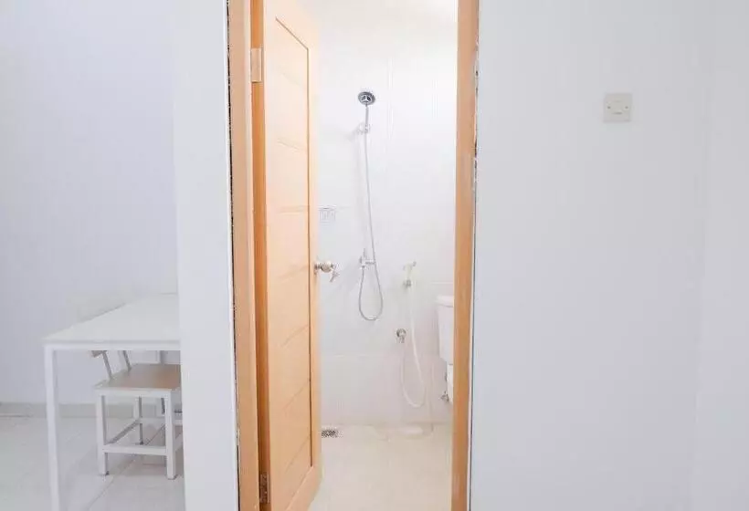 Hotelli Koolkost Near Jalan Veteran Raya