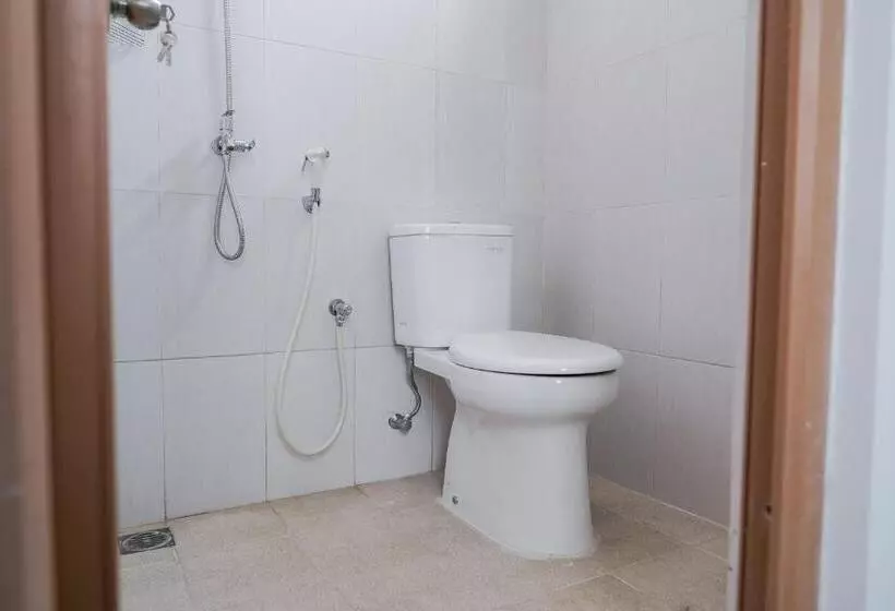 Hotelli Koolkost Near Jalan Veteran Raya