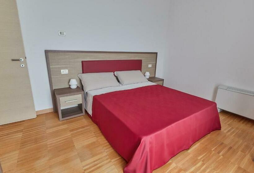 Piazza Lira Schio Residence