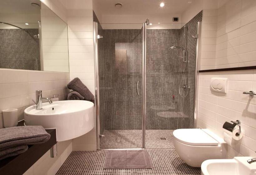 Piazza Lira Schio Residence