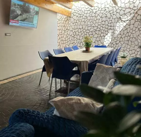 Aamiaismajoitus (B&B) San Marzano Rooms