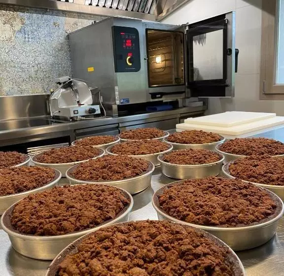 Hotelli Agriturismo Redó