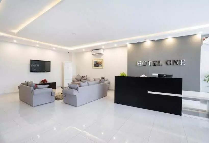 هتل One Mm Alam Road Lahore