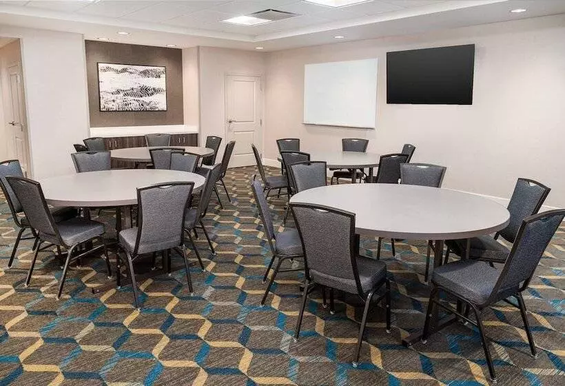 Hotelli Residence Inn By Marriott Loma Linda Redlands