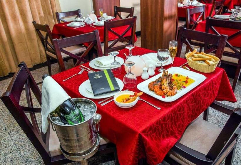 پانسیون Room In Apartment Limewood Hotel Presidential Suite