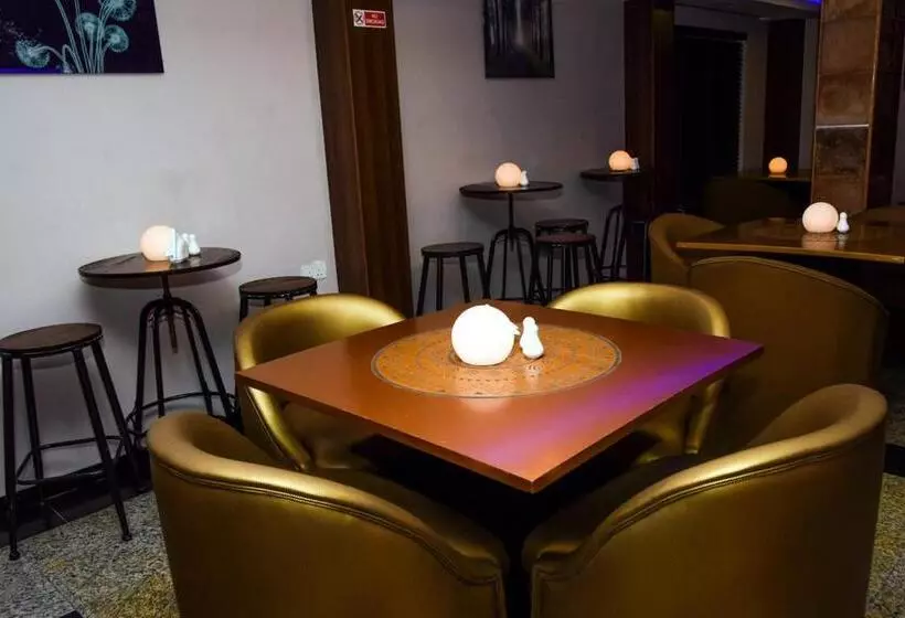 پانسیون Room In Apartment   Limewood Hotel Presidential Suite