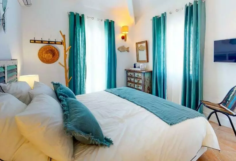 ペンション Villa 35 De Saint Aygulf