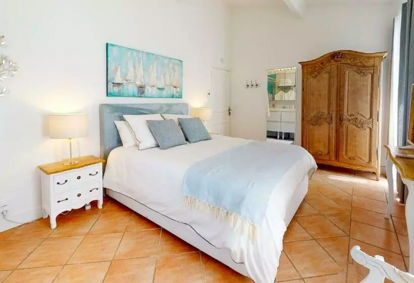 ペンション Villa 35 De Saint Aygulf