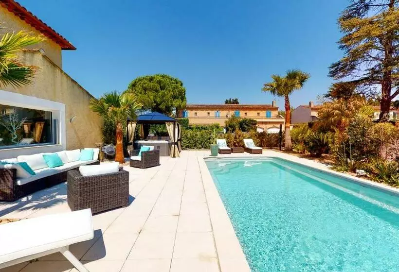 ペンション Villa 35 De Saint Aygulf