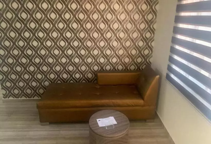 Motel Pedregal Suites