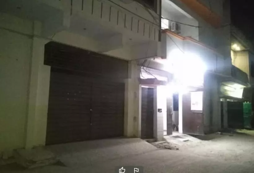 پانسیون Friend Guest House