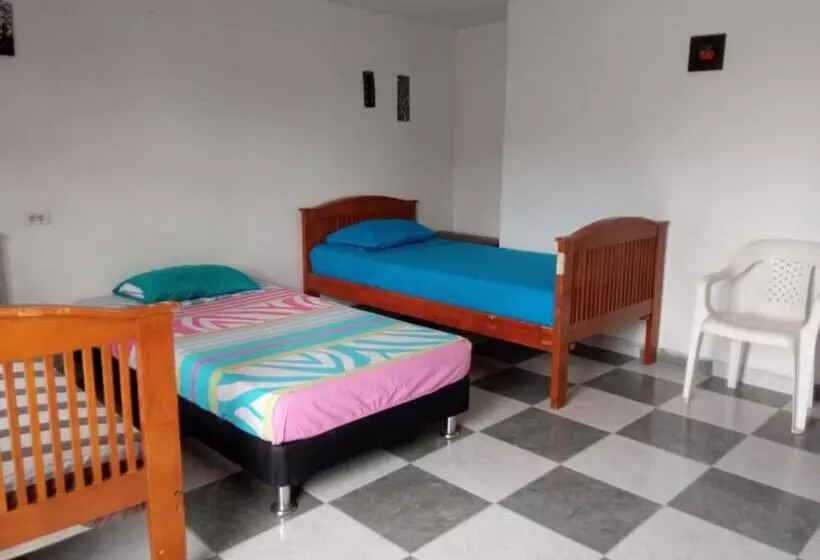 پانسیون Casa El Prado Hostal