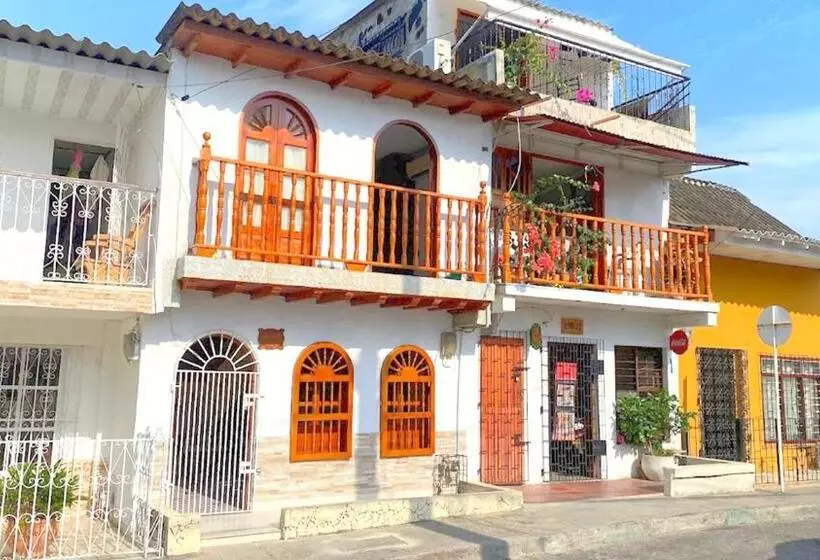 پانسیون Casa El Prado Hostal