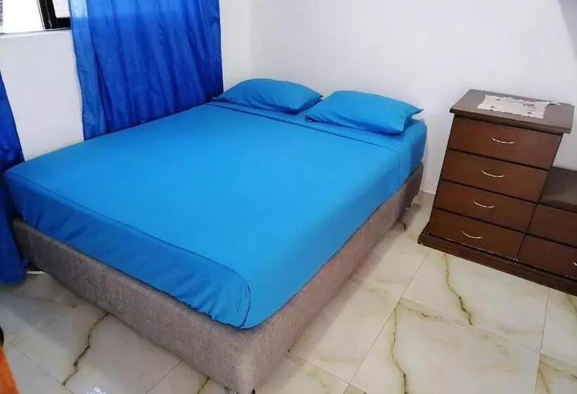 پانسیون Casa El Prado Hostal