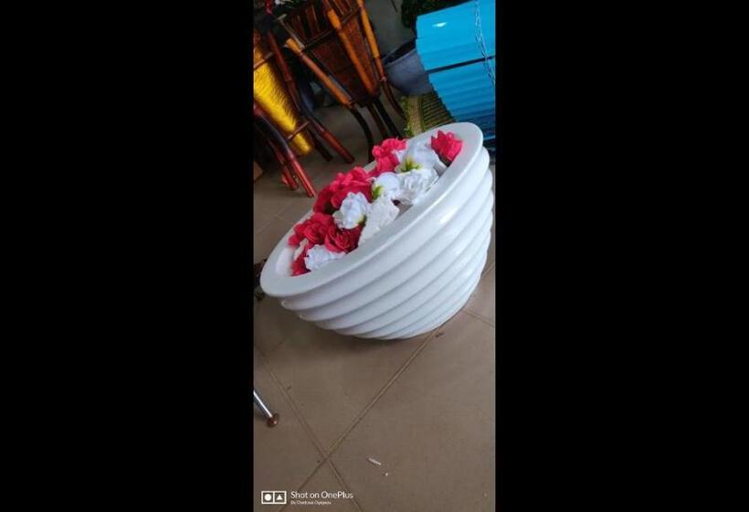 پانسیون Room In Lodge   Grand Serene Hotel Ibadan