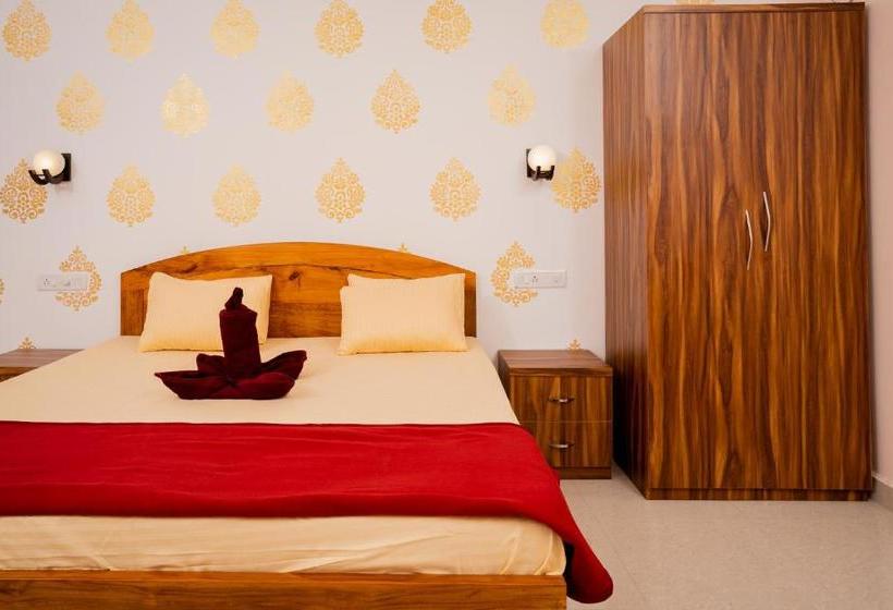 بنسيون Shris Pride Inn