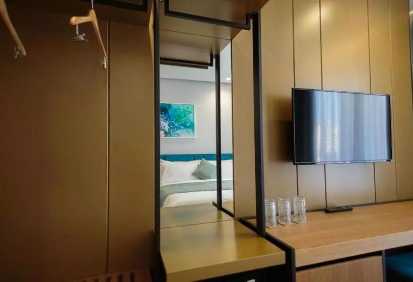 Ames Hotel & Spa