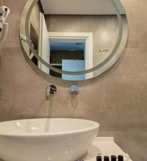Ames Hotel & Spa