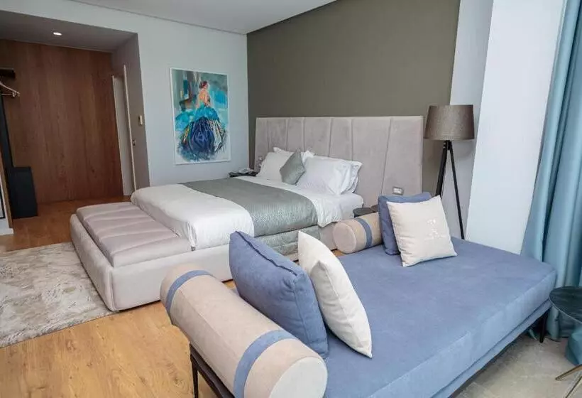 Ames Hotel & Spa