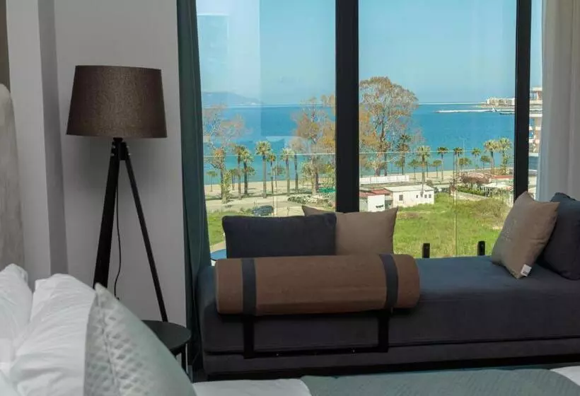 Ames Hotel & Spa
