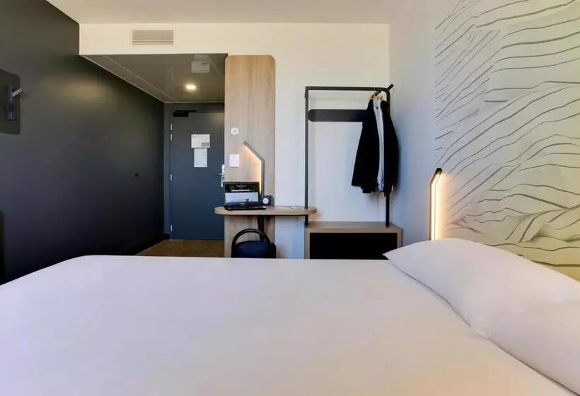 B&b Hotel Reims Croix Blandin