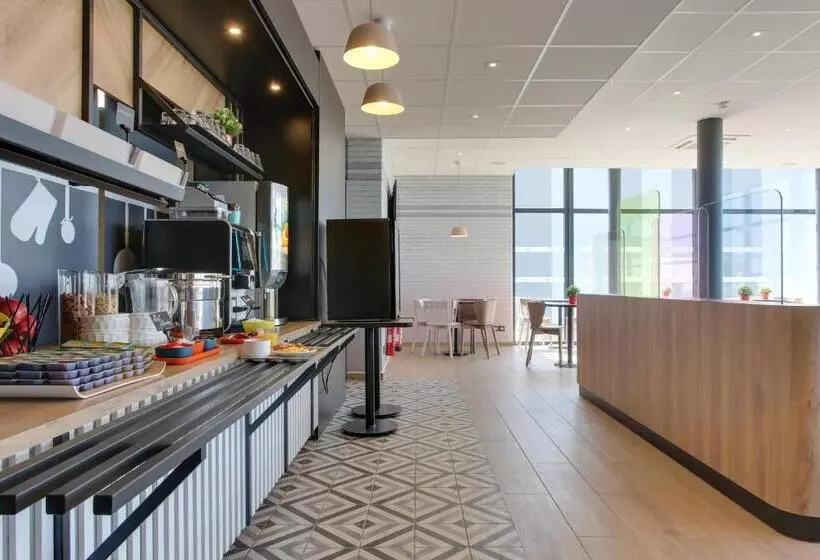 B&b Hotel Reims Croix Blandin