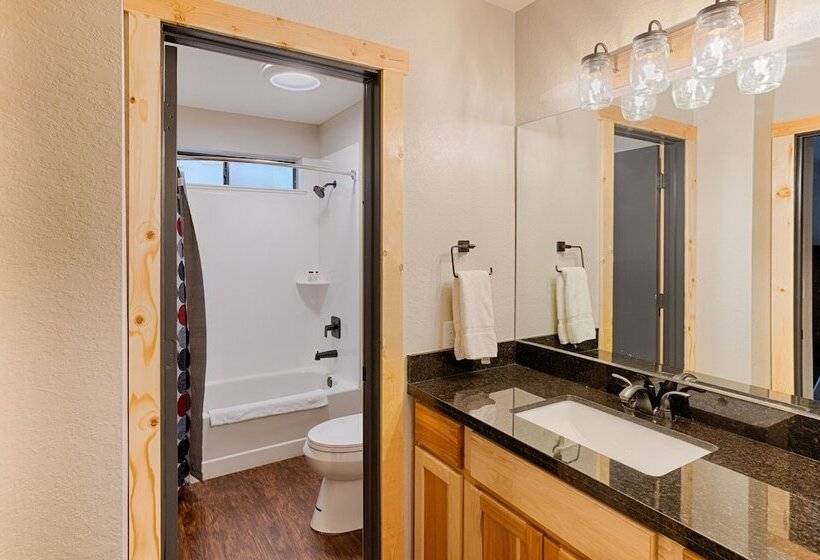 فندق Buck Springs Resort