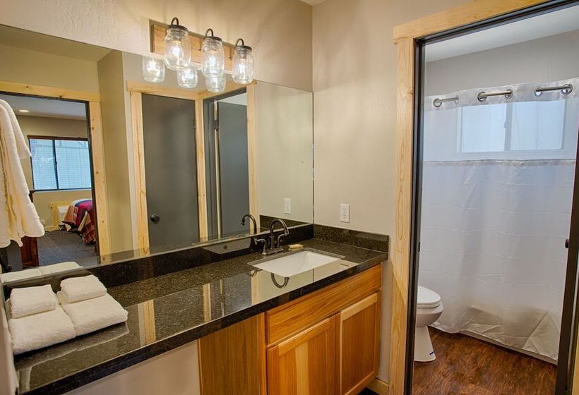 فندق Buck Springs Resort