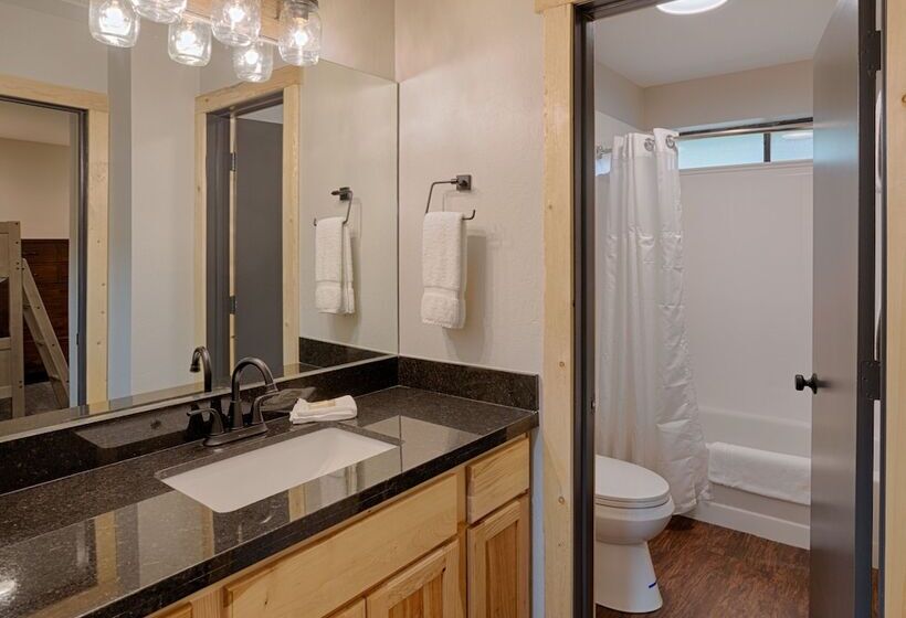 فندق Buck Springs Resort