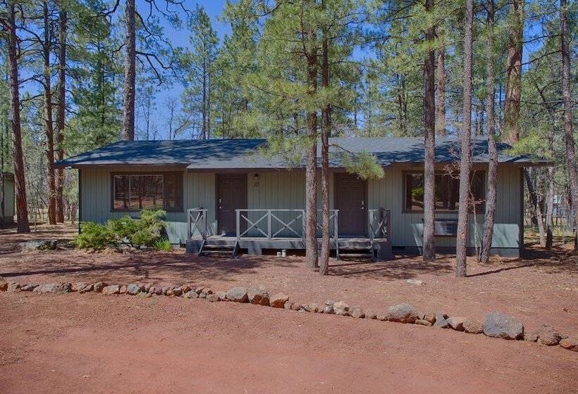 فندق Buck Springs Resort