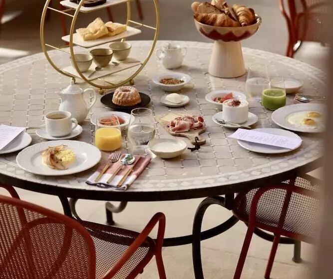 Hotelli Margaret Hôtel Chouleur