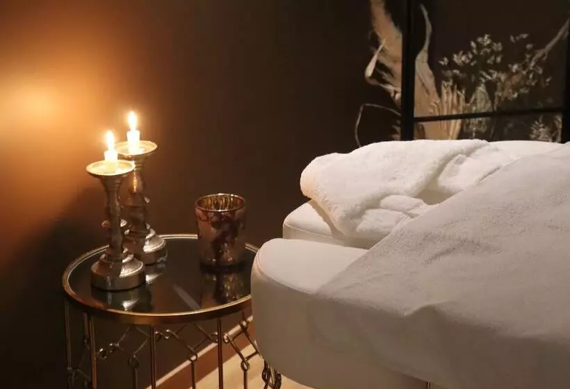 Hotelli Margaret Hôtel Chouleur