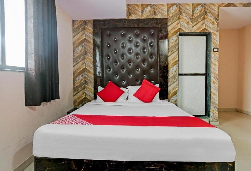 Hotel Oyo 79851  Sai Nitya Residency
