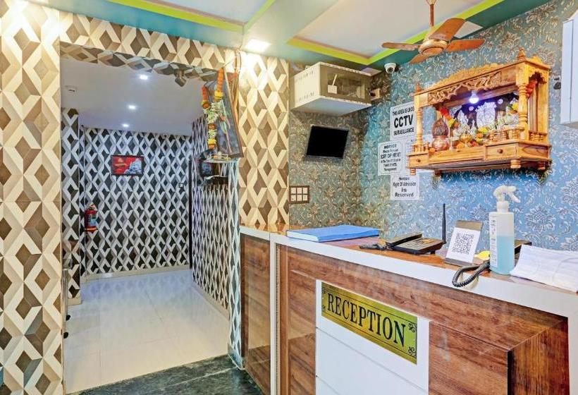 Hotel Oyo 79851  Sai Nitya Residency