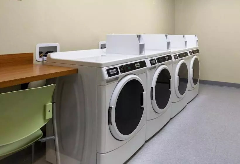 ホテル Springhill Suites By Marriott Durham City View