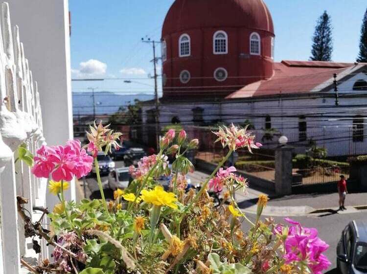 Park View Hotel & Restaurant