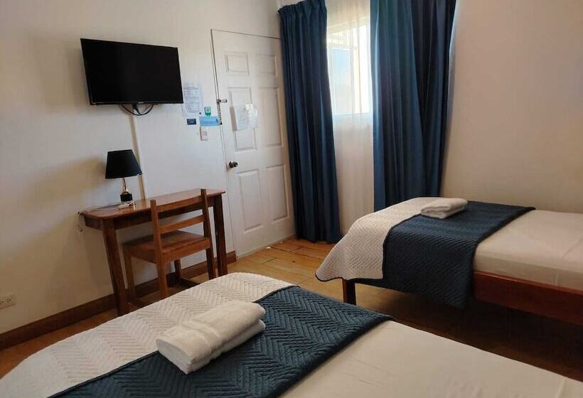 Park View Hotel & Restaurant