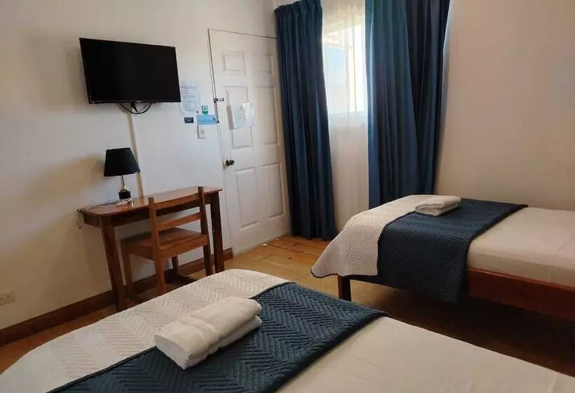 Park View Hotel & Restaurant