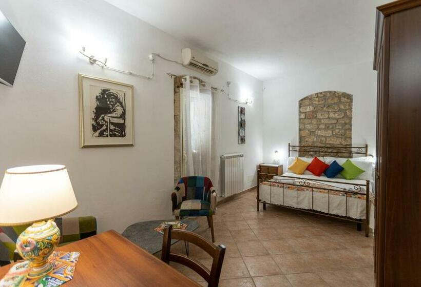 פנסיון Ercole Di Cafeo Affittacamere