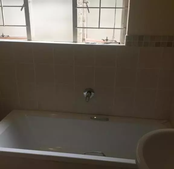 Majatalo Luvuyos Guest House Pmb